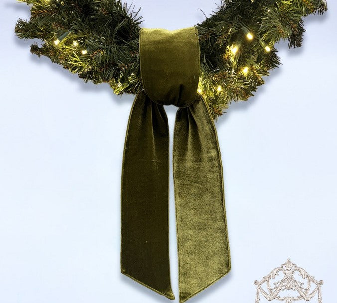 Green Velvet Wreath Sash with Gold Back
