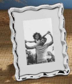 Silver Wavy Edge Frame