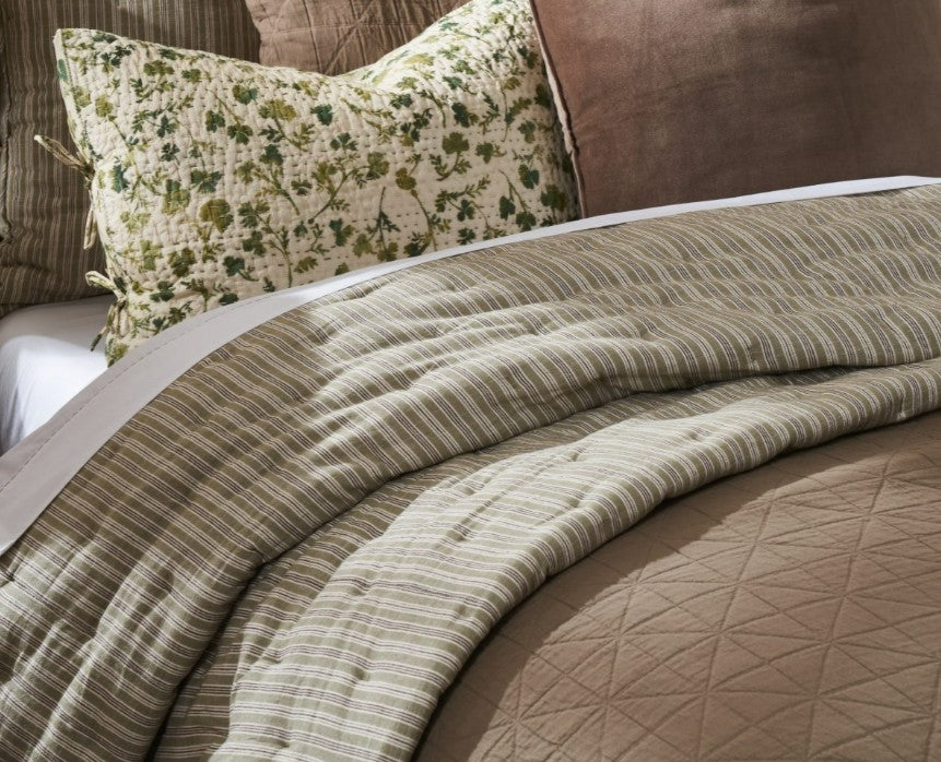 Amity Mallory Bedding